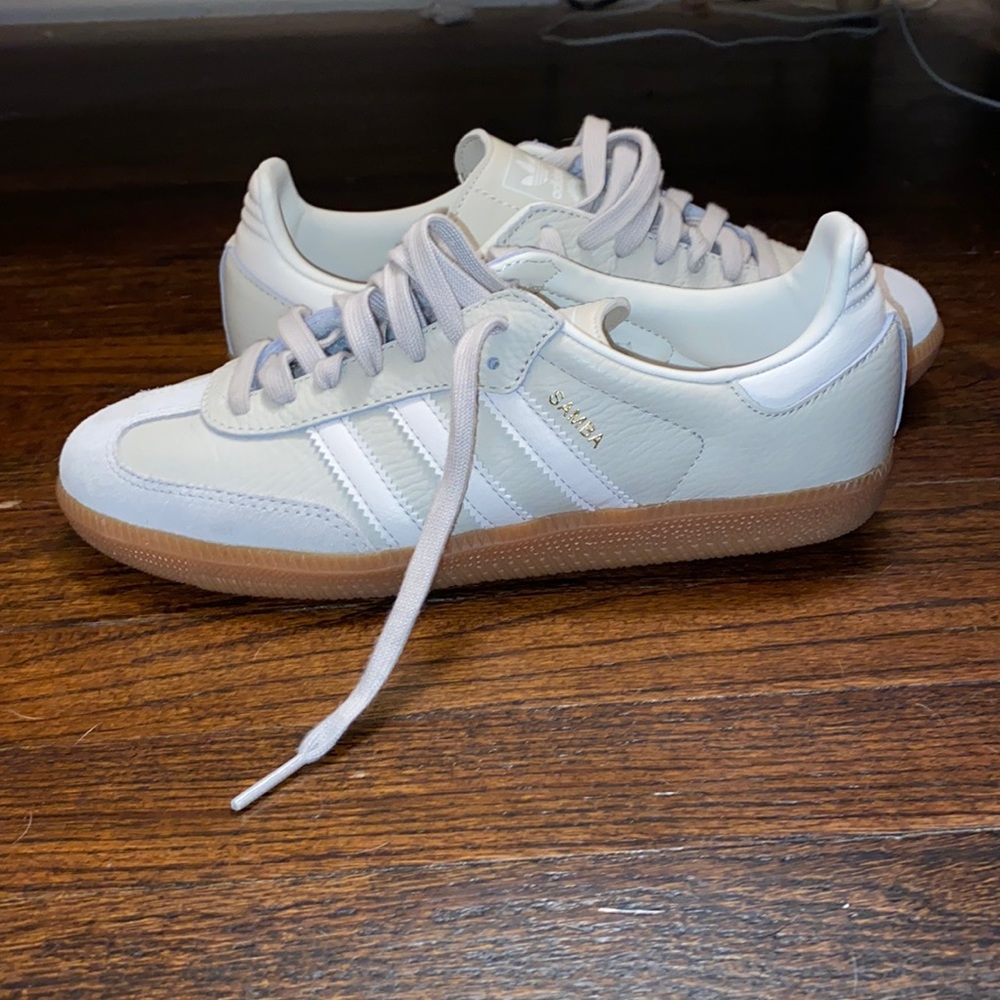 Adidas samba sneakers